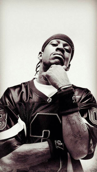 勇士再遭绝杀，球迷心碎一地（勇士又遭绝杀，球迷心碎不已）