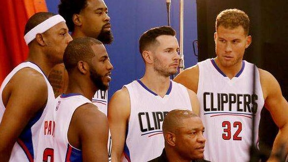 中资球队平英超最差战绩，主帅公开怒批，名宿唱衰：英冠见（中资球队追平英超最差纪录，主帅怒斥全队，名宿悲观放话：英冠见）