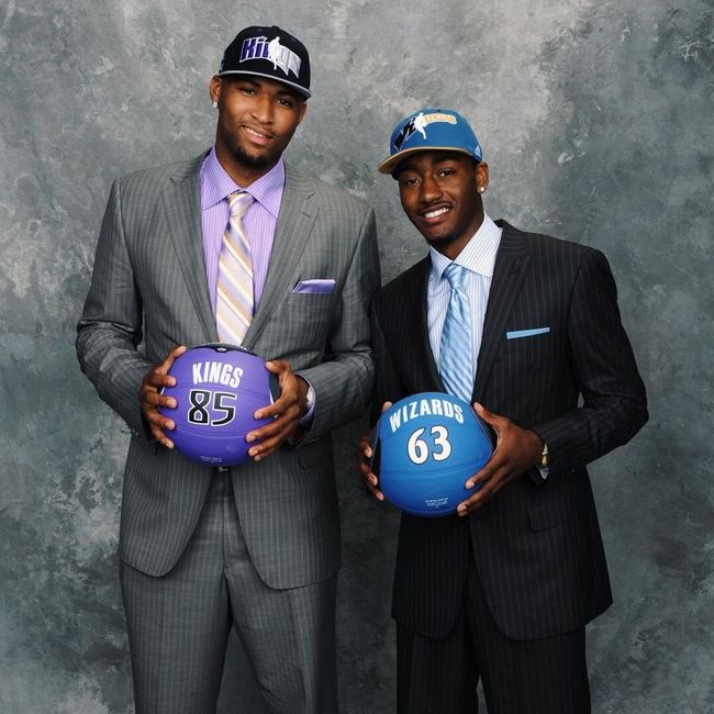 西媒：巴萨主席拉波尔塔将携亚马尔参加环球足球奖颁奖典礼（西媒：拉波尔塔将与亚马尔一道出席环球足球奖颁奖典礼）