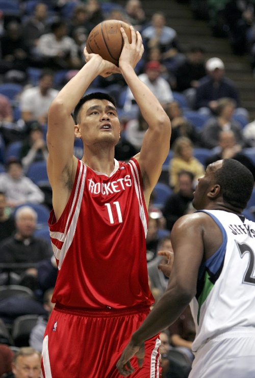 2025F1阿布扎比站勒克莱尔0.26秒最快起步，阿隆索5秒破200公里（2025 F1阿布扎比站：勒克莱尔0.26秒神速起步，阿隆索5秒破200公里／时）