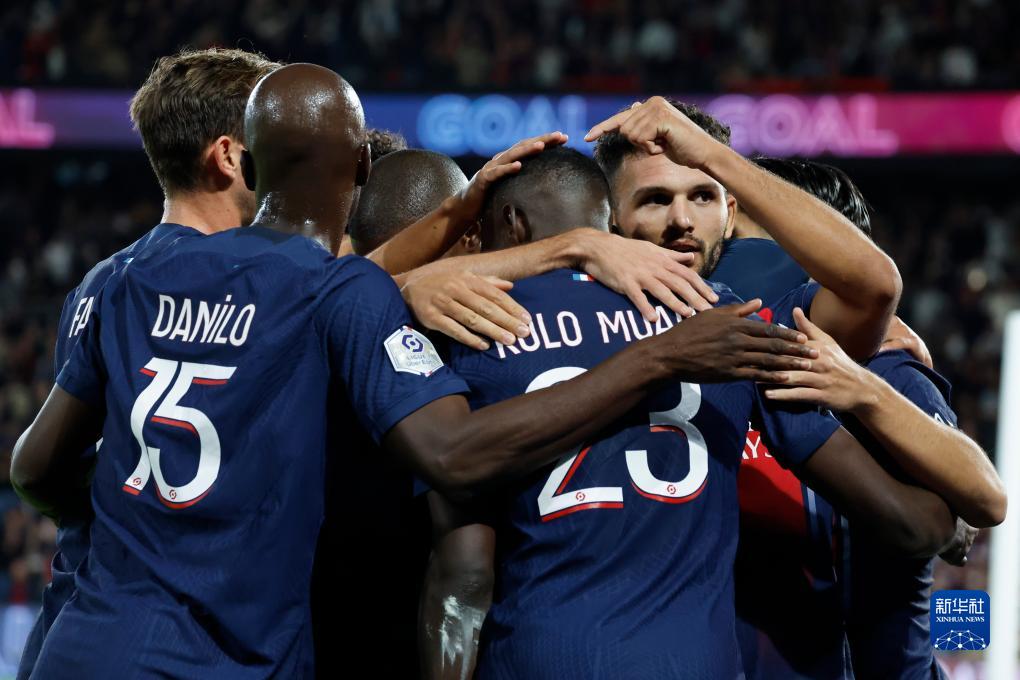 记者：尤文正关注热那亚右后卫诺顿-库菲和维罗纳前锋焦瓦内（记者：尤文图斯正在考察热那亚右后卫诺顿-库菲与维罗纳前锋焦瓦内）