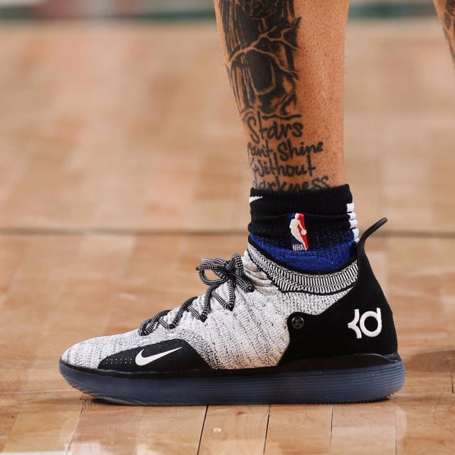 英超-狼队0-3曼联：送副班长首胜？NO！阿莫林要逼近欧冠区｜前瞻（英超前瞻：副班长别想开胡！狼队恐0-3负曼联，阿莫林率队逼近欧冠区）